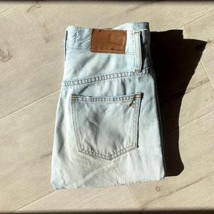 Light wash jeans